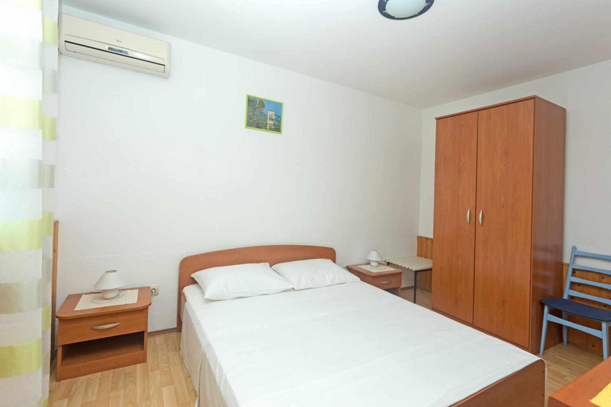 Dora Apartman Hvar Town